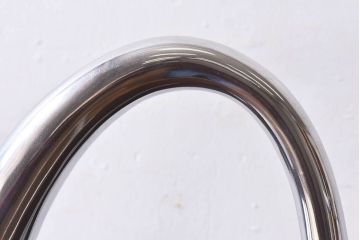 アンティーク雑貨　中古　BoConcept(ボーコンセプト)　シルバーステンレスオブジェ(大)(置き物)