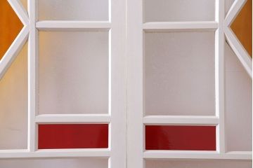 和製アンティーク　明るい色ガラスが魅力のペイントガラス引き戸(ガラス戸、建具)2枚セット