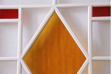 和製アンティーク　明るい色ガラスが魅力のペイントガラス引き戸(ガラス戸、建具)2枚セット