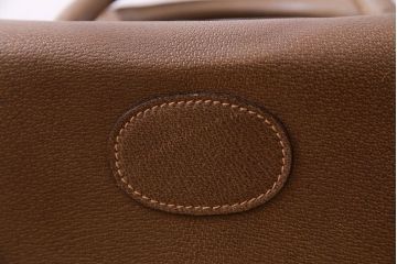 アンティーク雑貨　オールドグッチ(GUCCI)　箱型のデザインがおしゃれなバッグ(鞄)