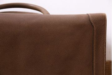 アンティーク雑貨　オールドグッチ(GUCCI)　箱型のデザインがおしゃれなバッグ(鞄)