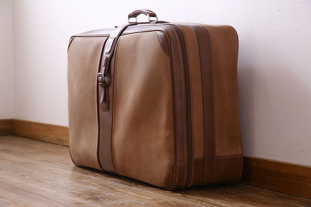 アンティーク雑貨　オールドグッチ(GUCCI)　シンプルさがおしゃれなバッグ(鞄)