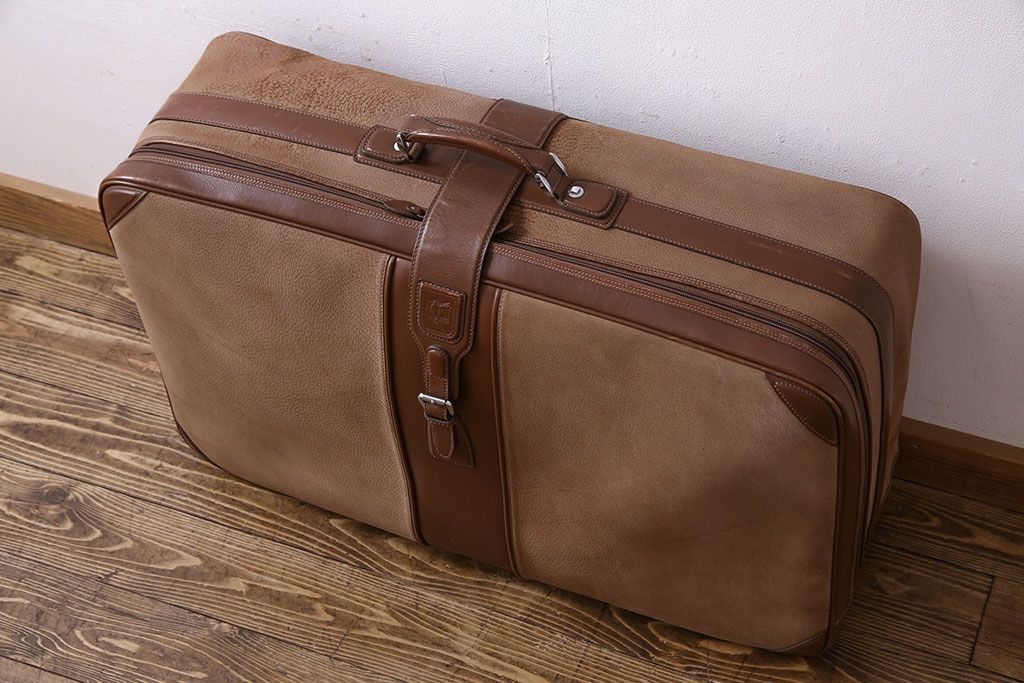 アンティーク雑貨　オールドグッチ(GUCCI)　シンプルさがおしゃれなバッグ(鞄)