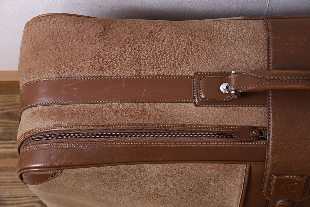 アンティーク雑貨　オールドグッチ(GUCCI)　シンプルさがおしゃれなバッグ(鞄)