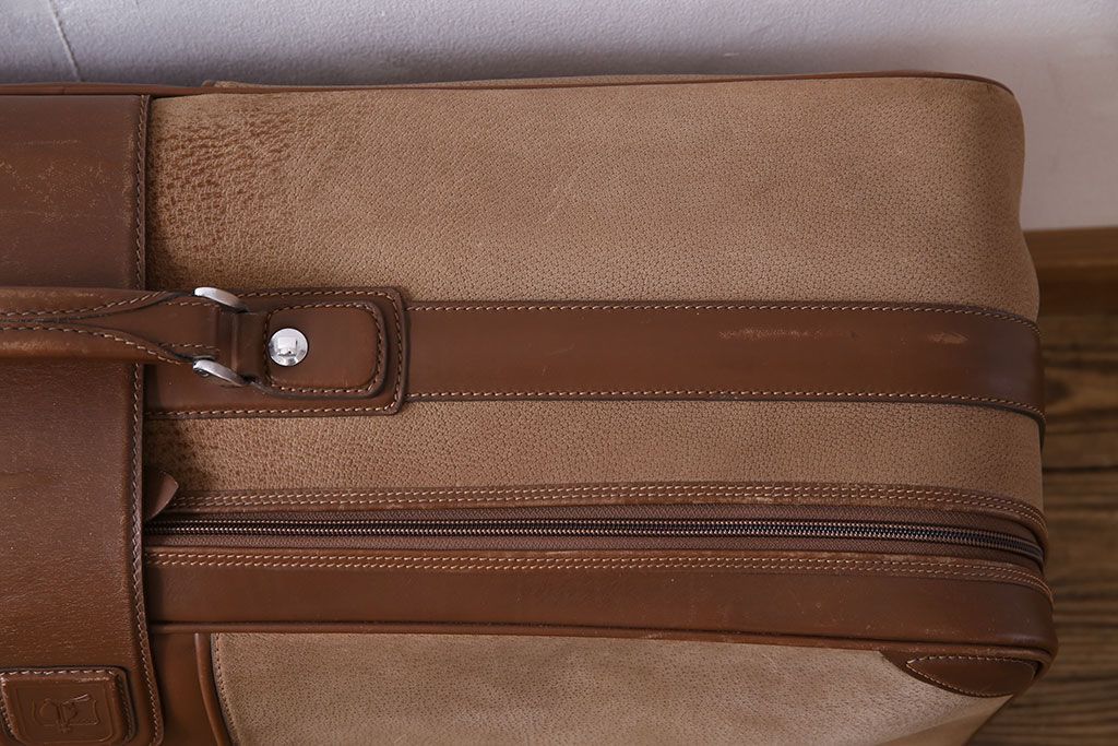 アンティーク雑貨　オールドグッチ(GUCCI)　シンプルさがおしゃれなバッグ(鞄)