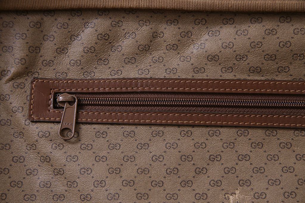 アンティーク雑貨　オールドグッチ(GUCCI)　シンプルさがおしゃれなバッグ(鞄)