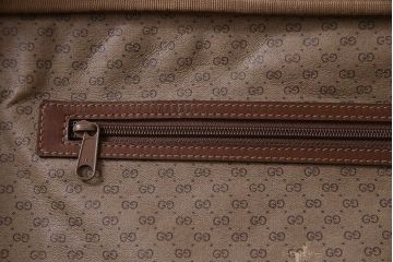 アンティーク雑貨　オールドグッチ(GUCCI)　シンプルさがおしゃれなバッグ(鞄)