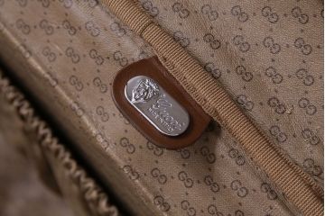 アンティーク雑貨　オールドグッチ(GUCCI)　シンプルさがおしゃれなバッグ(鞄)