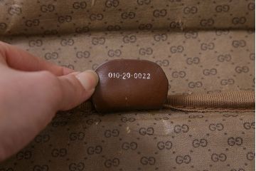アンティーク雑貨　オールドグッチ(GUCCI)　シンプルさがおしゃれなバッグ(鞄)