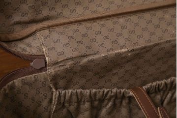 アンティーク雑貨　オールドグッチ(GUCCI)　シンプルさがおしゃれなバッグ(鞄)
