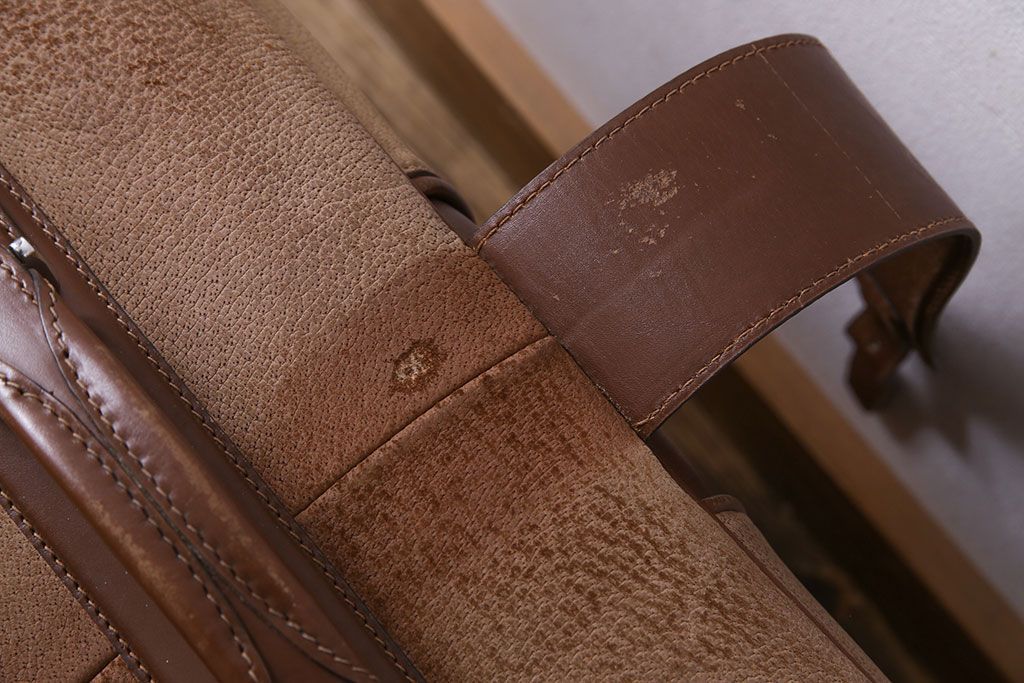 アンティーク雑貨　オールドグッチ(GUCCI)　シンプルさがおしゃれなバッグ(鞄)