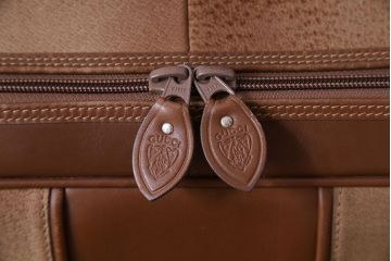 アンティーク雑貨　オールドグッチ(GUCCI)　シンプルさがおしゃれなバッグ(鞄)