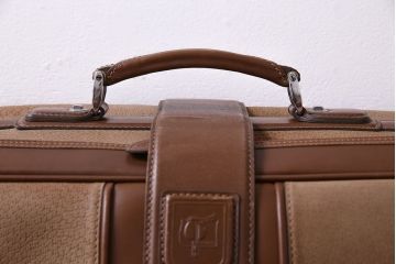 アンティーク雑貨　オールドグッチ(GUCCI)　シンプルさがおしゃれなバッグ(鞄)