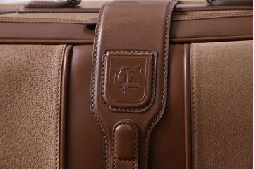 アンティーク雑貨　オールドグッチ(GUCCI)　シンプルさがおしゃれなバッグ(鞄)