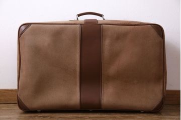 アンティーク雑貨　オールドグッチ(GUCCI)　シンプルさがおしゃれなバッグ(鞄)