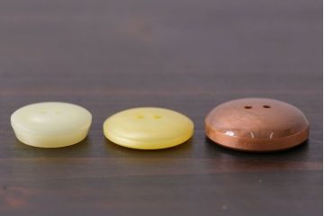 アンティーク雑貨　ビンテージ　シンプルな形のボタンセット