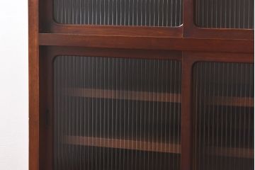 レトロ家具　和製アンティーク　前面ケヤキ材　人気のモールガラスが入ったレトロな収納棚(戸棚、本箱、ブックケース)
