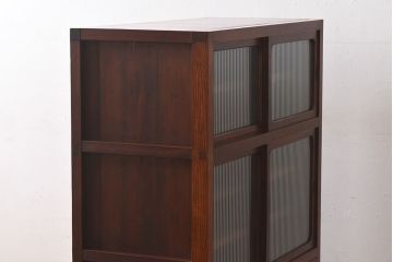 レトロ家具　和製アンティーク　前面ケヤキ材　人気のモールガラスが入ったレトロな収納棚(戸棚、本箱、ブックケース)