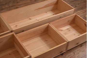 中古　THE PENNY　WISE(ペニーワイズ) Paul Wilson(ポール　ウィルソン)シリーズ　B7　4段チェスト(引き出し)(定価14万円)