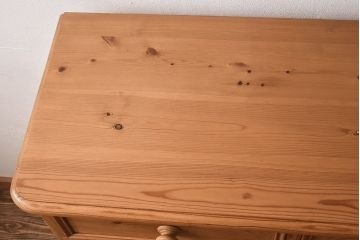 中古　THE PENNY　WISE(ペニーワイズ) Paul Wilson(ポール　ウィルソン)シリーズ　B7　4段チェスト(引き出し)(定価14万円)