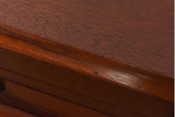 アンティーク家具　イギリスアンティーク　マホガニー　細かな引き出しが魅力の薄型コンソールテーブル(サイドテーブル)