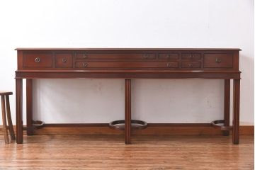 アンティーク家具　イギリスアンティーク　マホガニー　細かな引き出しが魅力の薄型コンソールテーブル(サイドテーブル)