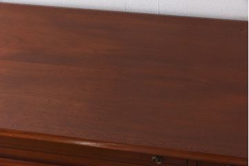 アンティーク家具　イギリスアンティーク　マホガニー　細かな引き出しが魅力の薄型コンソールテーブル(サイドテーブル)