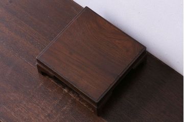 アンティーク雑貨　和製アンティーク　総ケヤキ材使用の上質な花台(盆栽卓、飾り台)