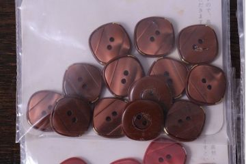 アンティーク雑貨　ビンテージ　ゴージャスな色合いのボタンセット