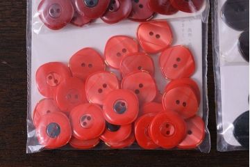 アンティーク雑貨　ビンテージ　ゴージャスな色合いのボタンセット