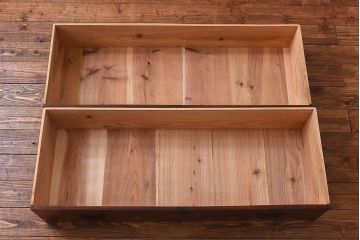 アンティーク家具　和製アンティーク　前面ケヤキ材使用　脚付箪笥ローボード(サイドチェスト、引き出し)