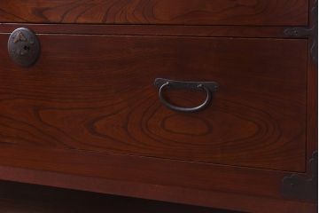 アンティーク家具　和製アンティーク　前面ケヤキ材使用　脚付箪笥ローボード(サイドチェスト、引き出し)