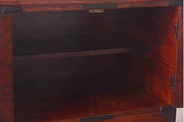 中古 伝統民芸家具 岩谷堂箪笥　開き戸　立長箪笥(引き出し、縦型チェスト、タンス)