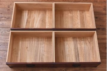 中古 伝統民芸家具 岩谷堂箪笥　開き戸　立長箪笥(引き出し、縦型チェスト、タンス)