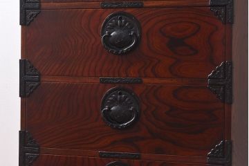 中古 伝統民芸家具 岩谷堂箪笥　開き戸　立長箪笥(引き出し、縦型チェスト、タンス)