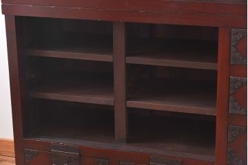 アンティーク家具　和製アンティーク　明治期　前面ケヤキ材使用　縦桟引き戸収納箪笥(水屋箪笥、重ね水屋、戸棚)