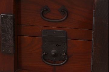 アンティーク家具　和製アンティーク　明治期　前面ケヤキ材使用　縦桟引き戸収納箪笥(水屋箪笥、重ね水屋、戸棚)