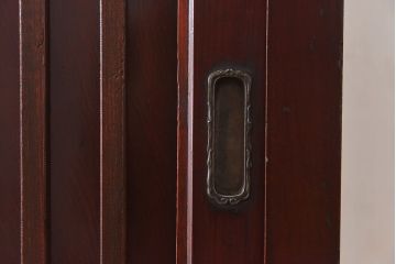 アンティーク家具　和製アンティーク　明治期　前面ケヤキ材使用　縦桟引き戸収納箪笥(水屋箪笥、重ね水屋、戸棚)