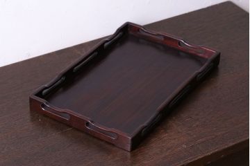 アンティーク雑貨　和製アンティーク　高級品!　漆塗りが渋い味わいの紫檀材アンティークトレー(お盆)(1)