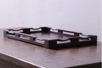 アンティーク雑貨　和製アンティーク　高級品!　漆塗りが渋い味わいの紫檀材アンティークトレー(お盆)(1)