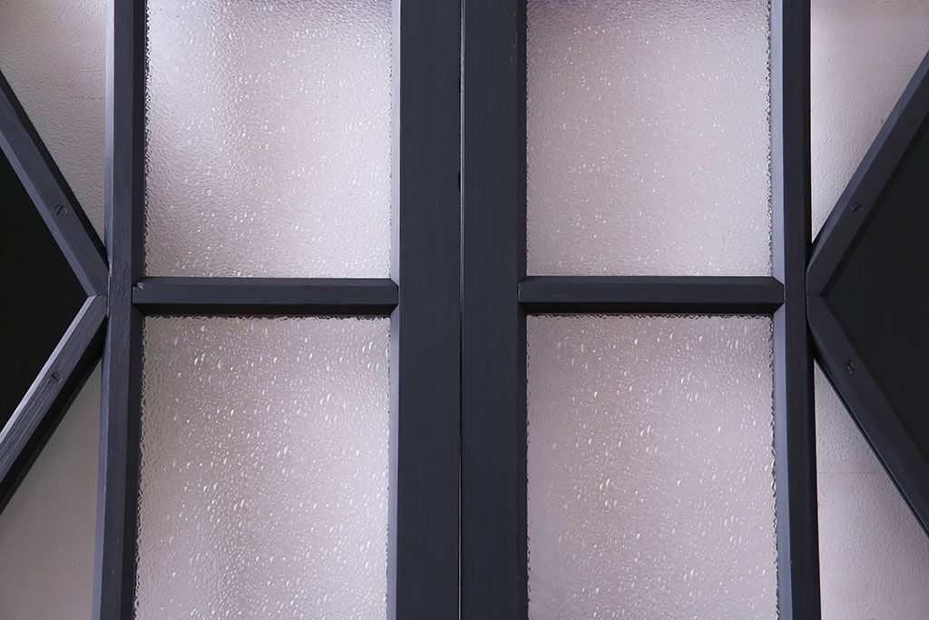 和製アンティーク　シックな雰囲気が漂うペイントガラス引き戸(ガラス戸、建具)2枚セット