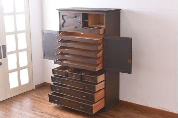 ビンテージ　神戸洋家具　永田良介商店　収納力抜群の戸棚付き衣装箪笥(和タンス、引き出し)(定価約89万円)