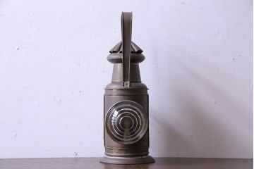 アンティーク雑貨　日本製　NAKAMURA SENTO(中村船燈)　渋さがある手持ちオイルランプ(船舶照明器具、カンテラ)