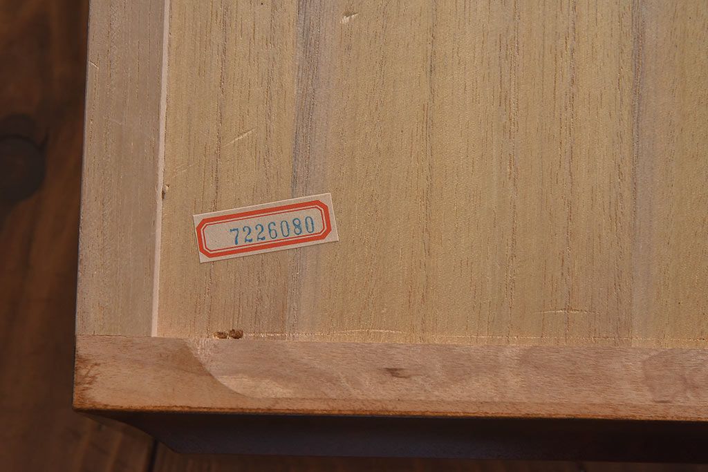 中古　北海道民芸家具　特注品　奥行のある仕様の整理タンス(チェスト)