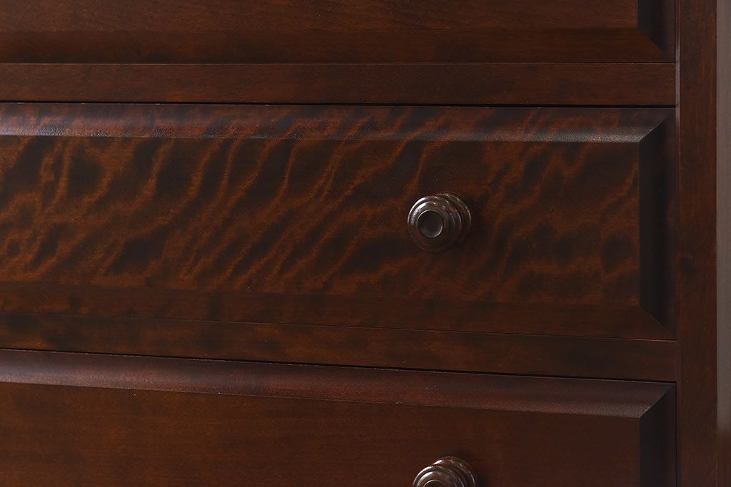 中古　北海道民芸家具　特注品　奥行のある仕様の整理タンス(チェスト)