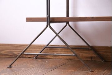 ラフジュオリジナル 薄型アイアンラック【中】(オープンシェルフ、陳列棚、飾り棚)(1)