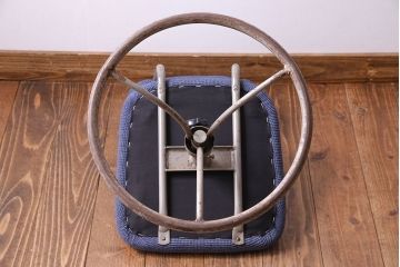 レトロ家具　レトロな雰囲気漂うシンプルな回転椅子(ワークチェア、イス、回転チェア)(R-028035)