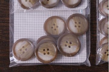 アンティーク雑貨　シンプルで使い勝手の良いビンテージボタンセット