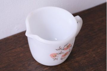 アンティーク雑貨　ビンテージ　ファイヤーキング(FireKing)　FLEURETTE(フルーレット)　クリーマー
