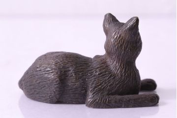 アンティーク雑貨　ビンテージ　銅製　シックな猫のオブジェ(置物、動物像)
